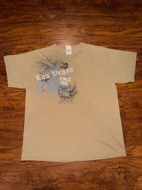 Vintage Delta Magnum Weight Las Vegas Since 1905 Graphic T-Shirt Size L